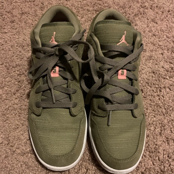 army green jordan 1